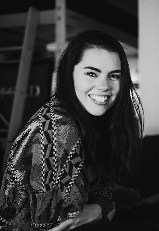 कोरोना वैक्सीन: 22 साल की साइंटिस्ट अपनी मौत का जोखिम उठाने को तैयार