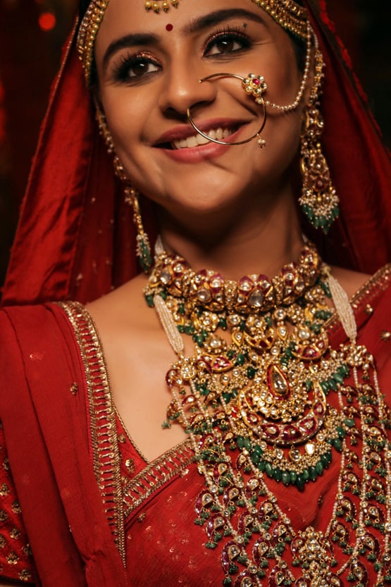 दुल्हन के लिबास में बेहद खूबसूरत नजर आईं प्राची तेहलान, देखें इनसाइड Photos