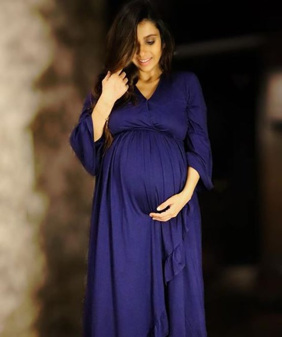 छह साल बाद मां बनीं टीवी एक्ट्रेस प्रण‍िता पंड‍ित, दिया बेटी को जन्म