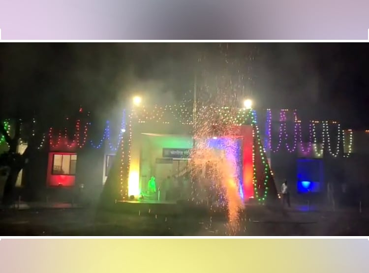 रेप के आरोपियों को मिली फांसी की सजा, पुलिस स्टेशन दुल्हन की तरह सजा