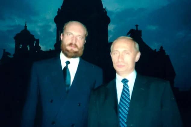 पुतिन की बेटी को दी गई कोरोना वैक्सीन, दोनों बेटियों की लाइफ है सीक्रेट