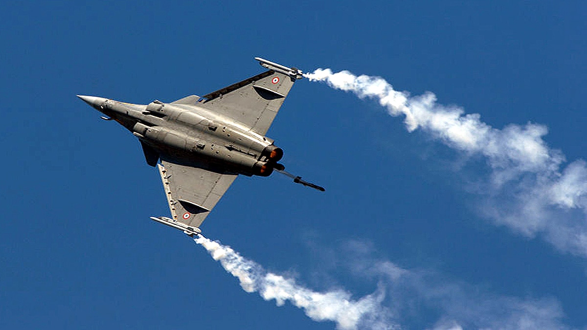 China Flown J-20 Over LAC Ladakh Rafale prepared for action