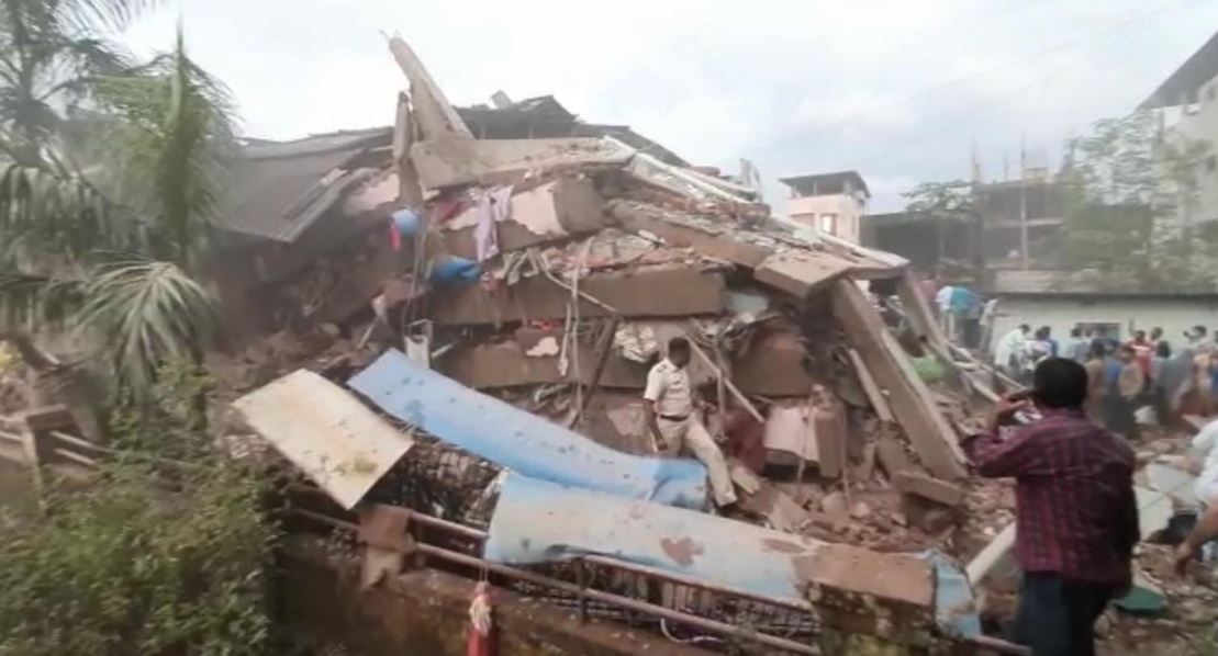 जमींदोज हो गई 5 मंजिला इमारत