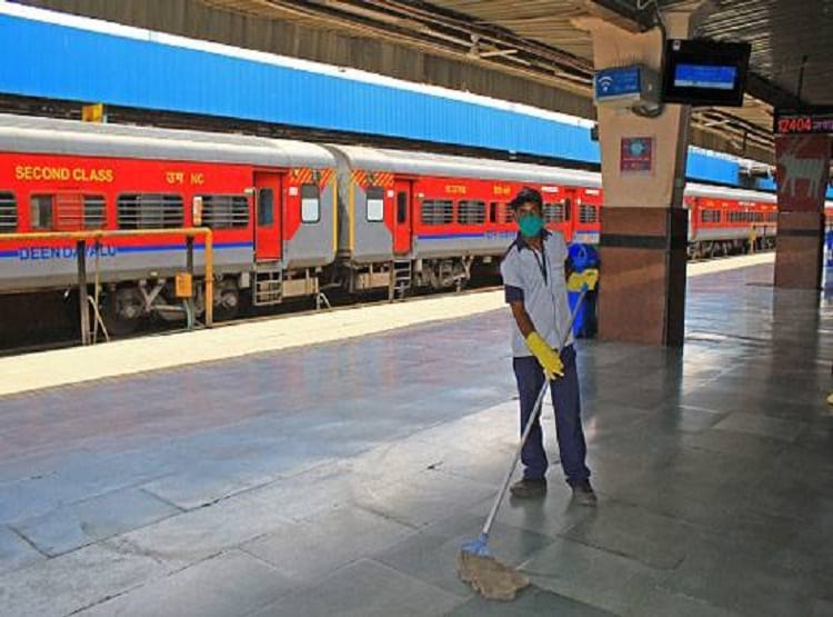 रेलवे ने जारी किया आदेश, बदल जाएगा अंग्रेजों के जमाने का ये नियम