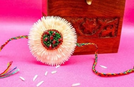 छेड़छाड़ का आरोपी बंधवाए पीड़िता से राखी, इंदौर हाईकोर्ट का आदेश