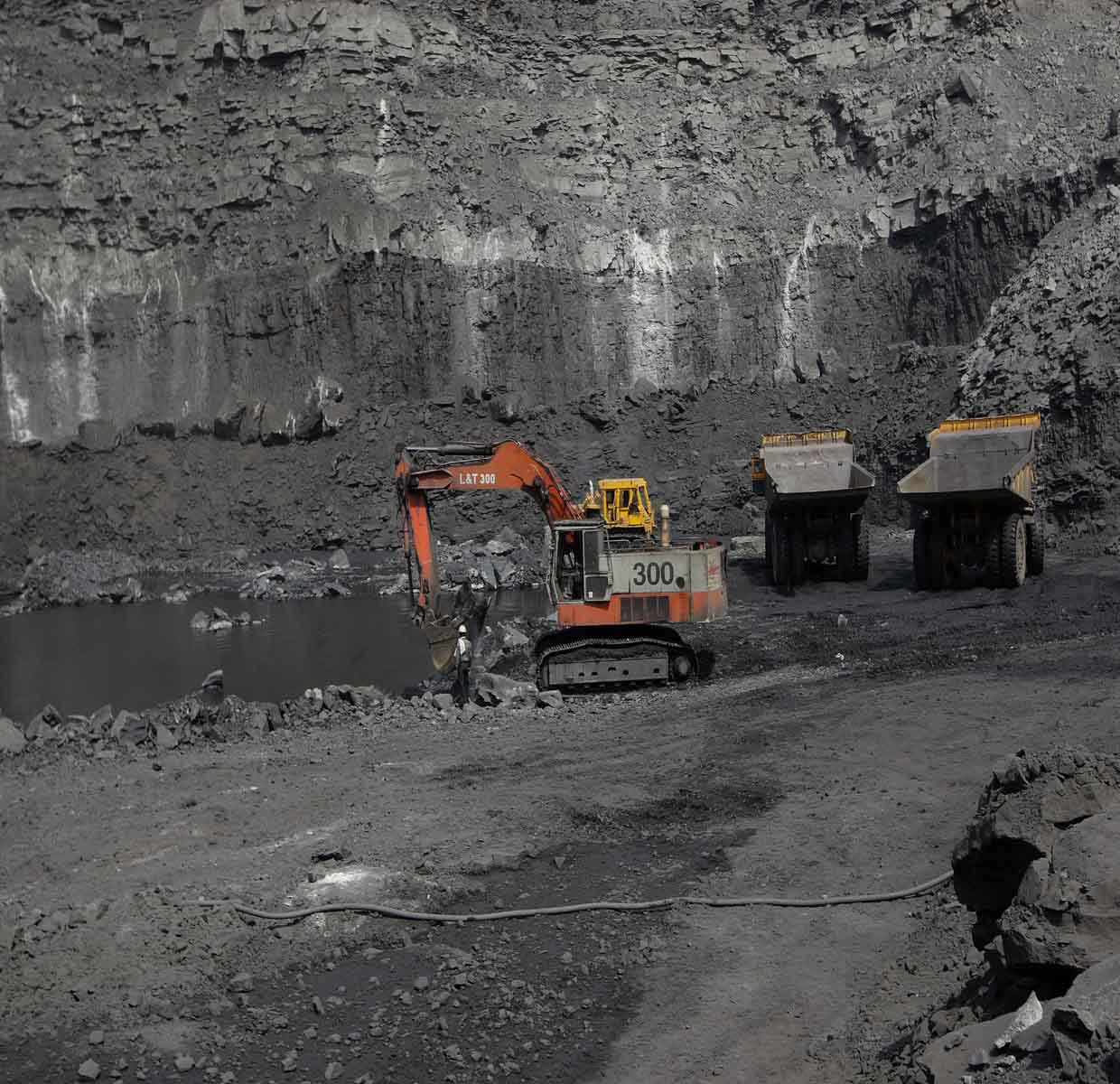 कोयला उत्पादन में आत्मनिर्भर बनेगा भारत, एक साल में बदली तस्वीर?