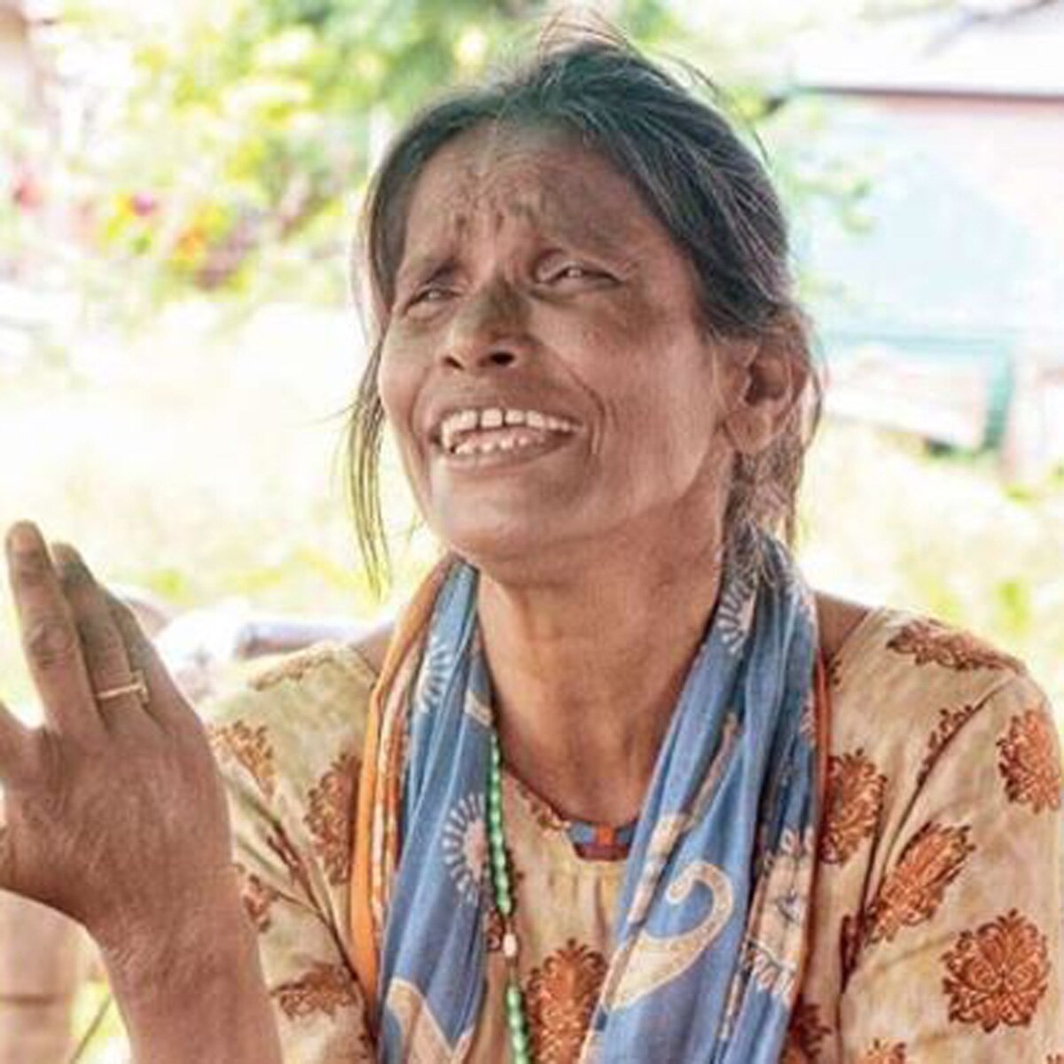 रानू मोंडल