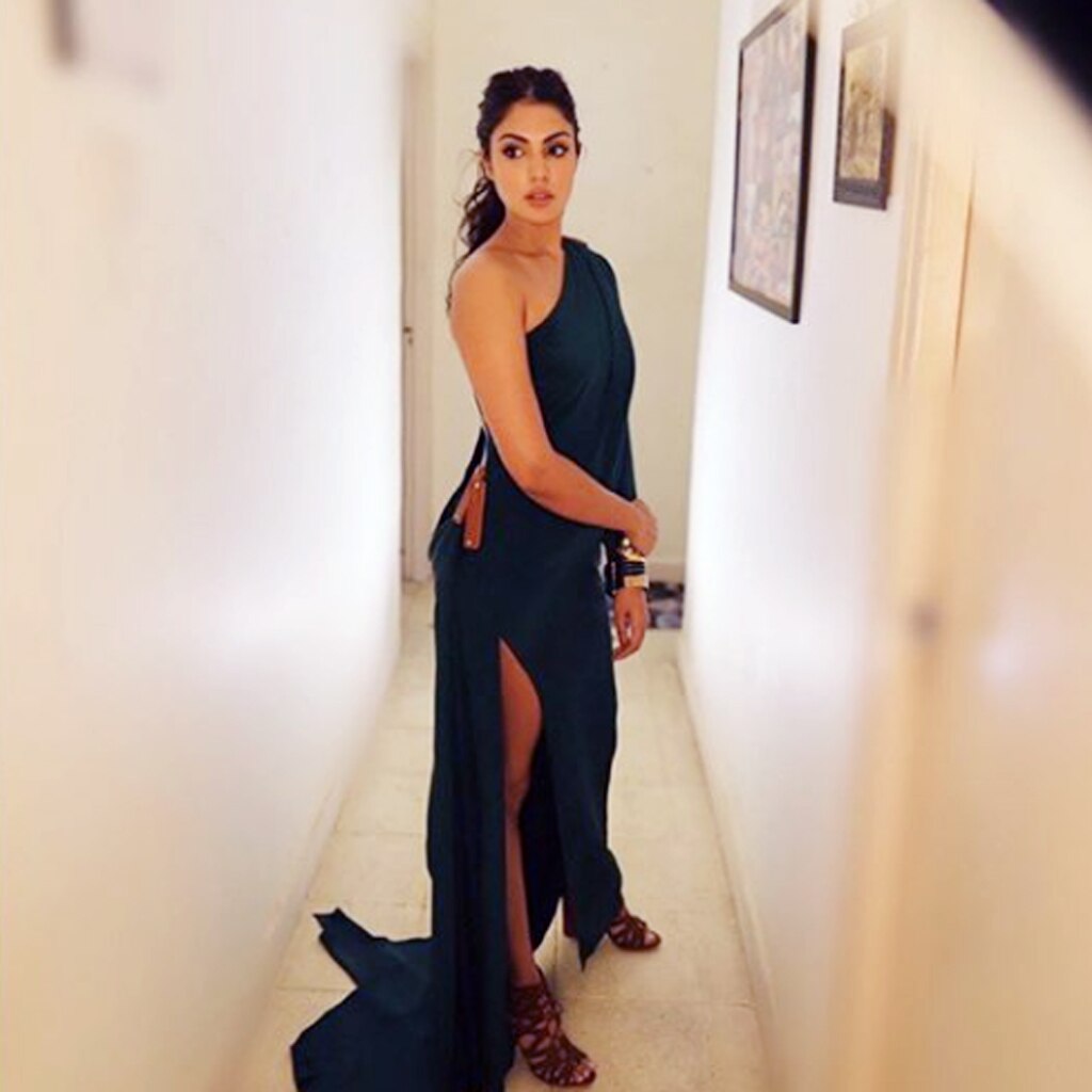 रिया चक्रवर्ती