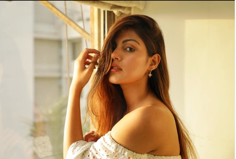 रिया चक्रवर्ती