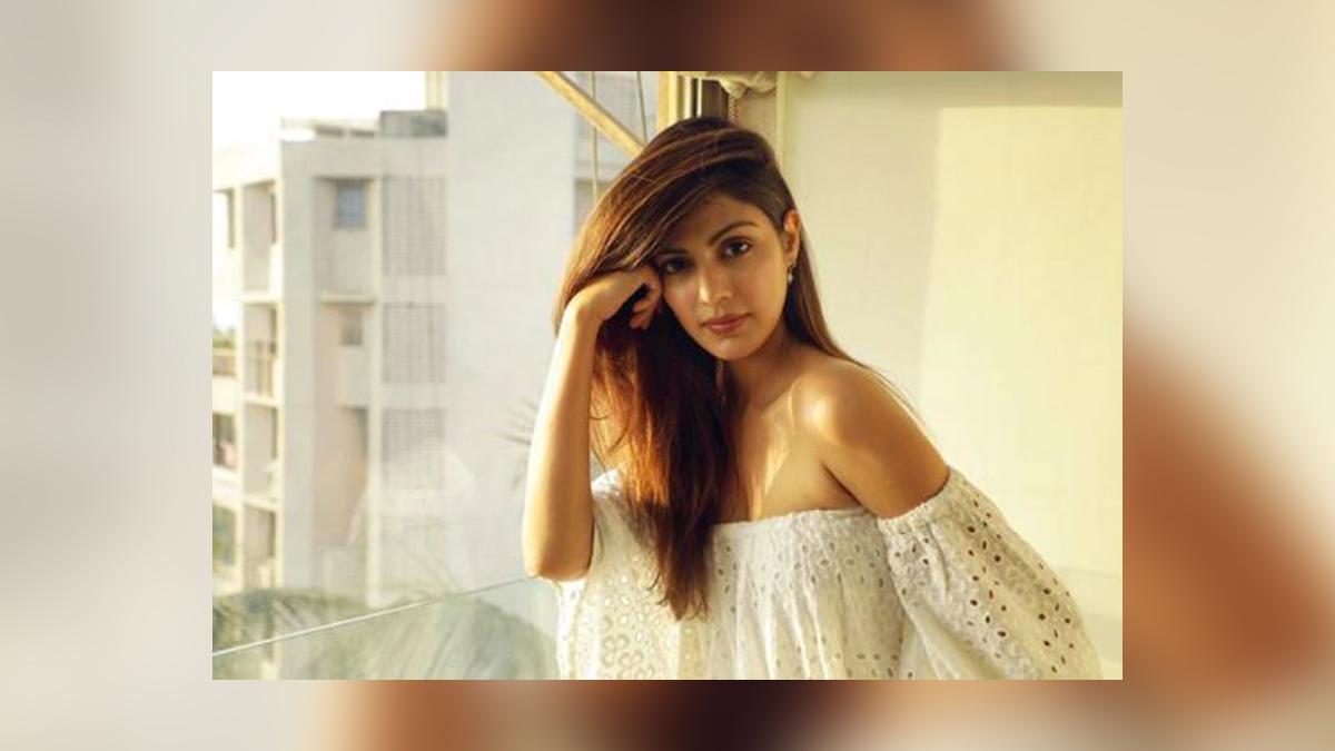 रिया चक्रवर्ती