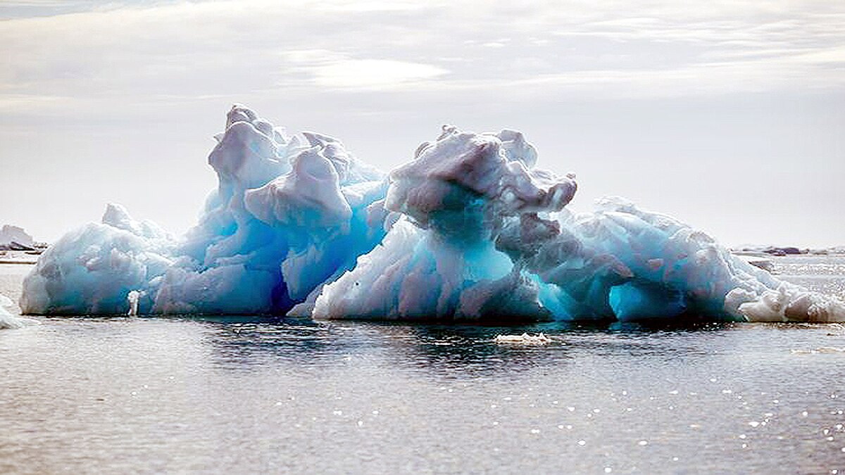 Earth has lost 28 trillion tonnes of ice