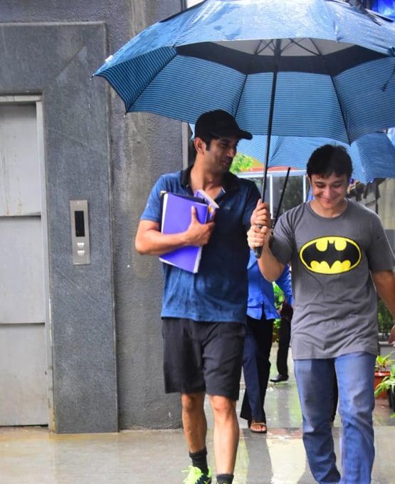 असिस्टेंट का खुलासा, सुशांत के पैसों से रिया कराती थी पूजा