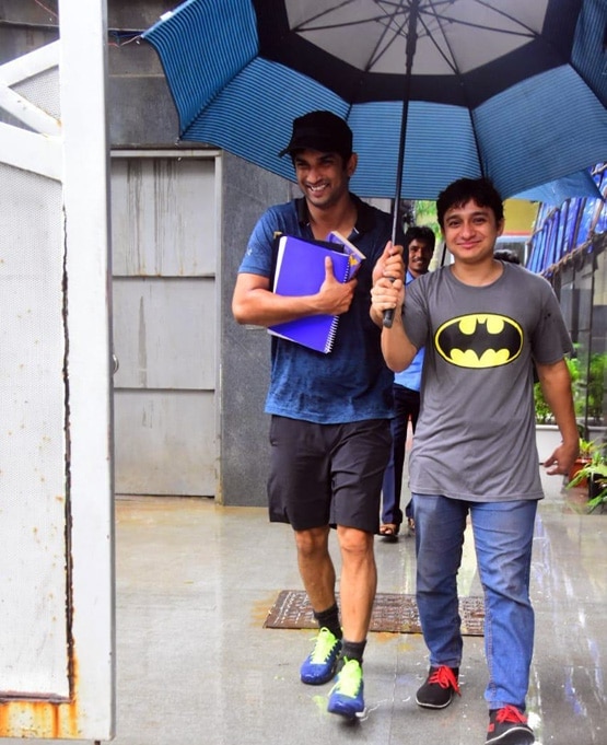 असिस्टेंट का खुलासा, सुशांत के पैसों से रिया कराती थी पूजा