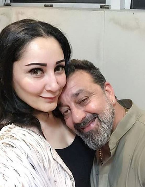 मान्यता ने संजय के फैंस का किया शुक्रिया, बताया मुंबई में होगा शुरुआती इलाज