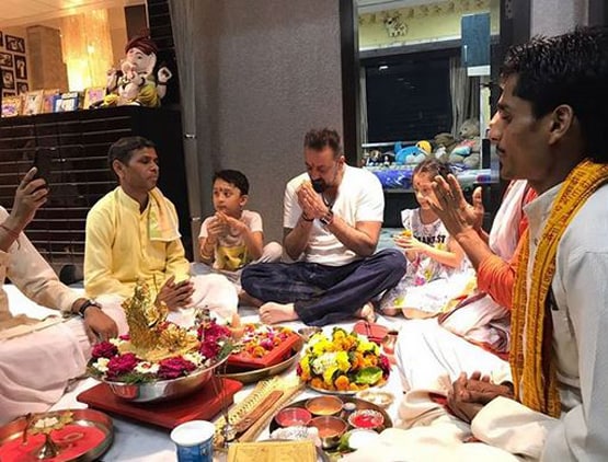 मान्यता ने संजय के फैंस का किया शुक्रिया, बताया मुंबई में होगा शुरुआती इलाज