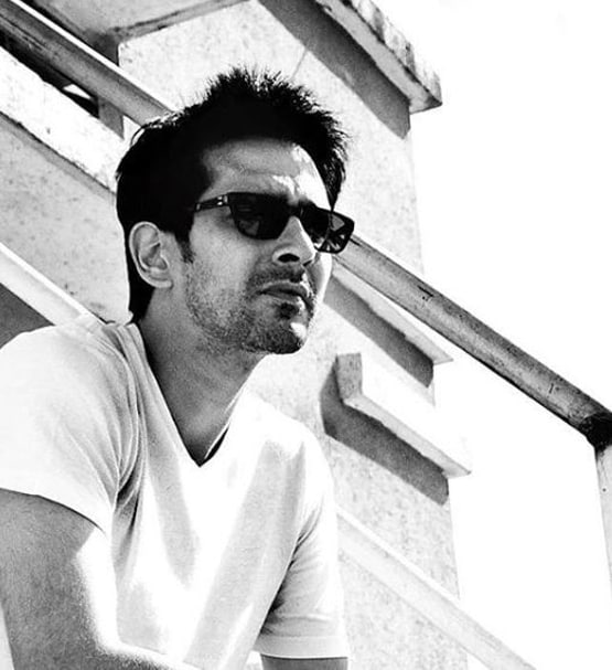 डिप्रेशन-सुसाइड का हिंट देता है समीर शर्मा का पोस्ट, आख‍िरी बार लिखा ये