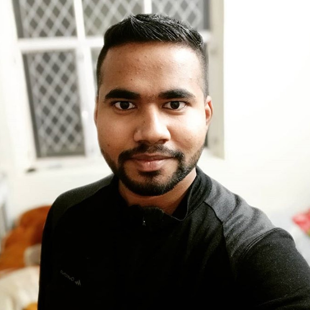 श्रेष्ठ अनुपम