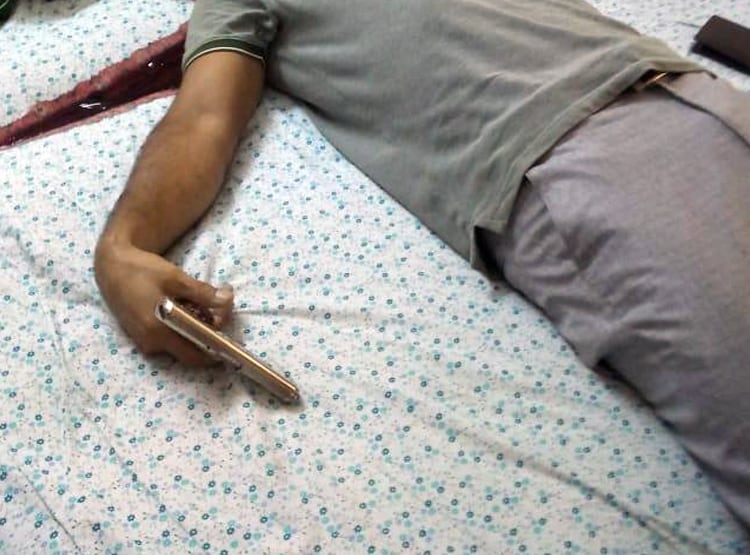 पुलिस सब इंस्पेक्टर ने लॉकडाउन में की शादी, क्वारनटीन में खुदकुशी