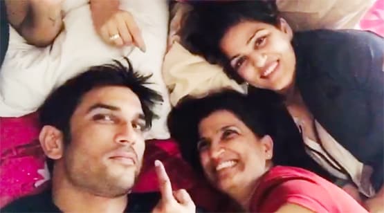 सुशांत का नया वीडियो, फिल्म धोनी की कामयाबी पर बहनों के साथ सेलिब्रेशन