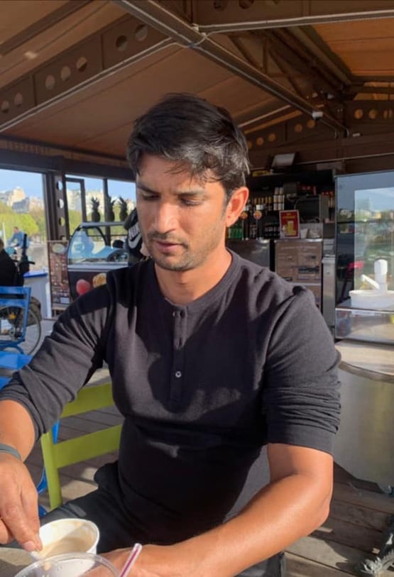 यूरोप ट्र‍िप पर ऐसा क्या हुआ जो बिगड़ी सुशांत की तबीयत, किसे देख पढ़ने लगे मंंत्र