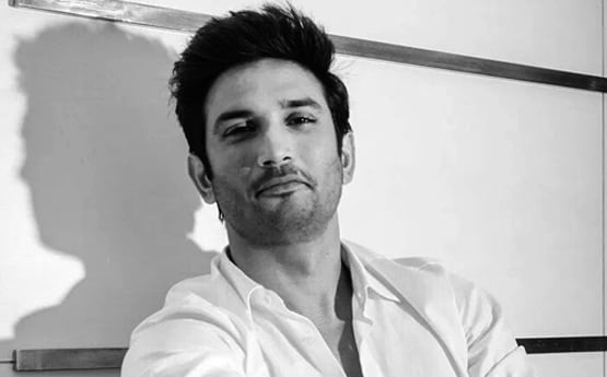 8 जून सुशांत का घर छोड़ने के बाद रिया ने महेश भट्ट को किए थे मैसेज, चैट रिवील