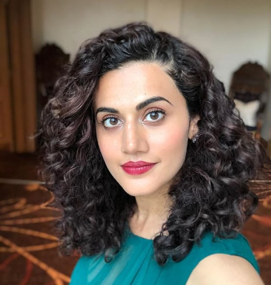 साउथ इंडस्ट्री से तापसी ने की थी करियर की शुरुआत, 10 साल में बदला इतना लुक