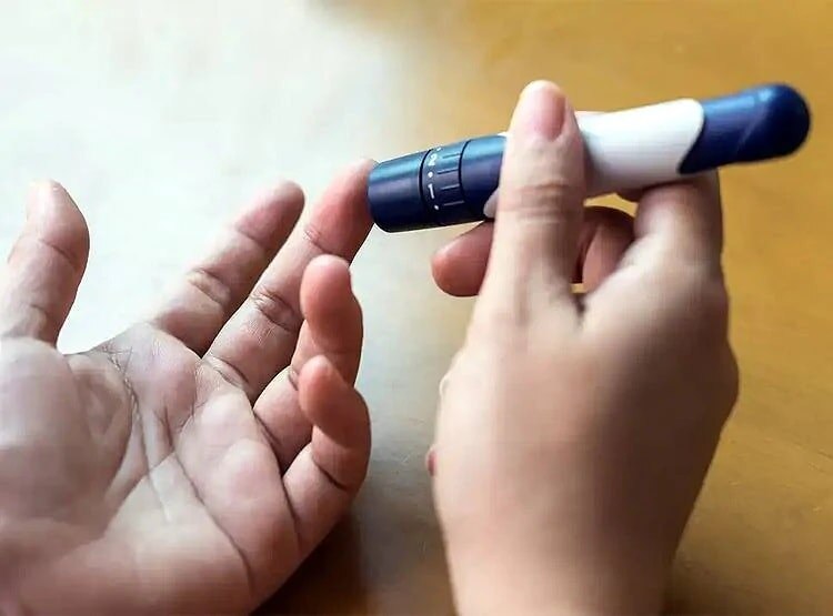 रूस की वैक्सीन के बाद भारत करेगा ये प्रयोग, AIIMS डायरेक्टर ने बताया