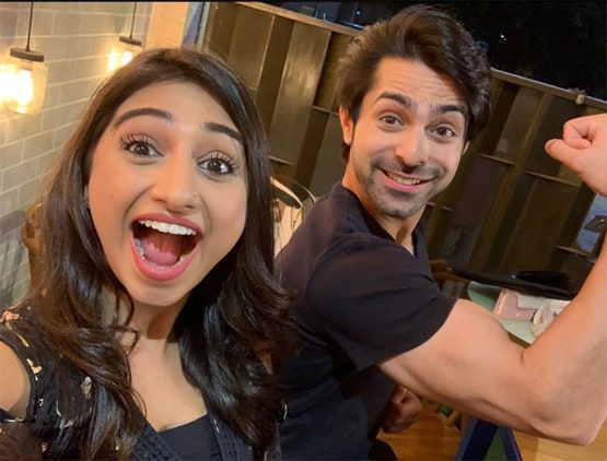 जिगरी दोस्त हैं ये रिश्ता फेम मोहिना-गौरव, एक्ट्रेस बोलीं- मेरा मेकअप चुराता था