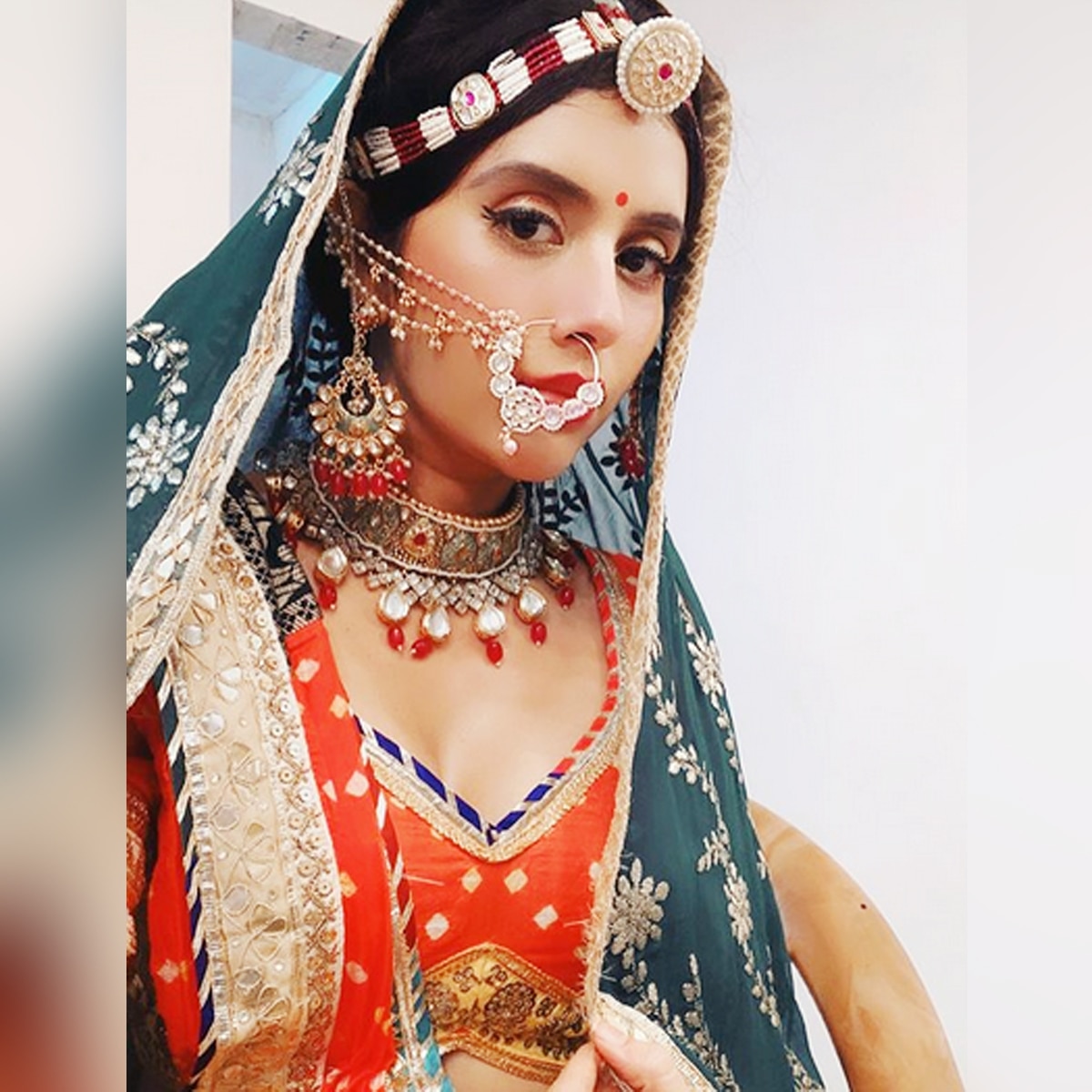 चारू असोपा