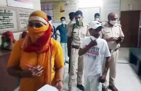 राजस्थान: जहर खाने से दंपति और 8 साल के बेटे की मौत, बेटी गंभीर