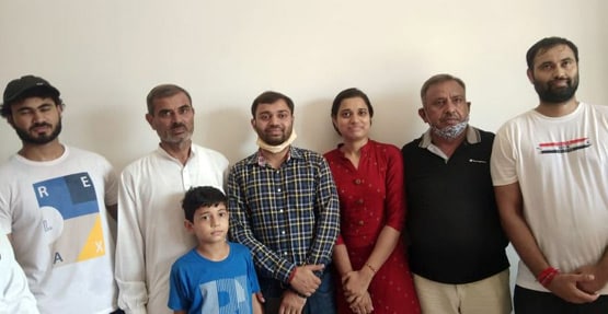 रेवेन्यू अफसर जो चौथी कोशिश में बन गया IAS ऑल इंडिया टॉपर