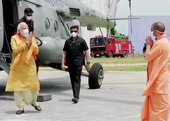 हनुमानगढ़ी में पूजन, पारिजात का रोपण, ऐसे किया PM मोदी ने भूमि पूजन