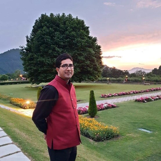 इस्तीफे के डेढ़ साल बाद नेता से  IAS कहलाएंगे शाह फैसल? जानें नियम