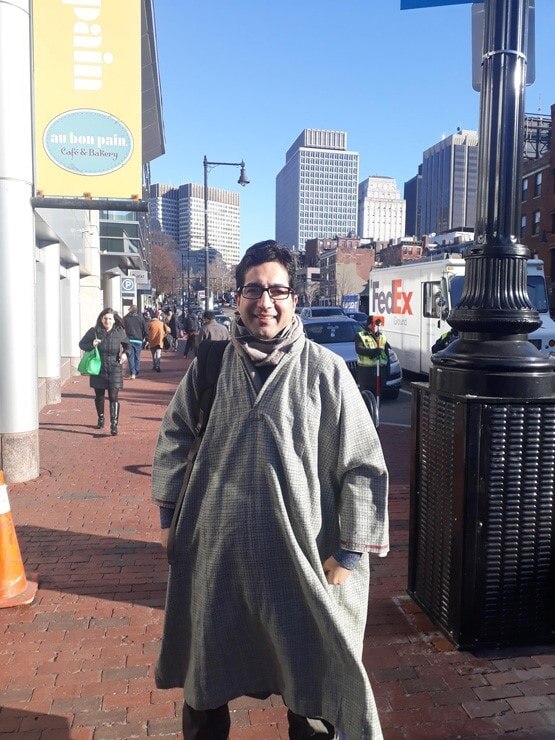 इस्तीफे के डेढ़ साल बाद नेता से  IAS कहलाएंगे शाह फैसल? जानें नियम