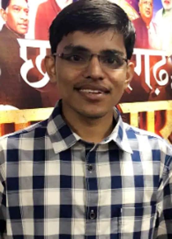 UPSC Result 2019: प्रदीप सिंह के पिता ने घर बेचकर पढ़ाया, बेटा बना IAS