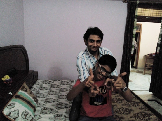 देखें- कैसा है UPSC टॉपर का स्टडी रूम, जहां तैयारी करके बने IAS