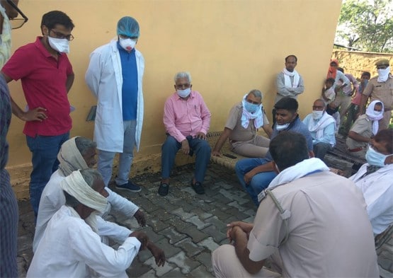 आर्थिक तंगी के चलते परिवार ने किया सुसाइड, बदबू आने पर खुला मौत का राज