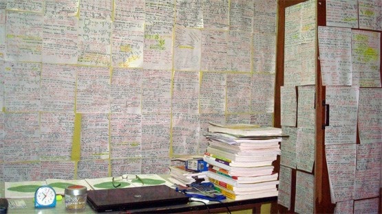 देखें- कैसा है UPSC टॉपर का स्टडी रूम, जहां तैयारी करके बने IAS