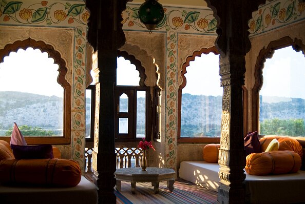 जल्द मामला हल करने की मांग