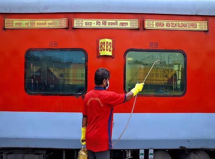 रेलवे ने जारी किया आदेश, बदल जाएगा अंग्रेजों के जमाने का ये नियम