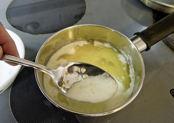 वजन घटाए-इम्यूनिटी भी बढ़ाए, कितना फायदेमंद कान्हा का फेवरेट माखन?