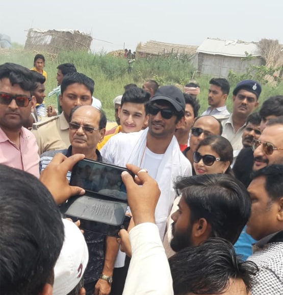 जब पटना गए थे सुशांत, तस्वीरों में कैद परिवार संग बिताए यादगार पल