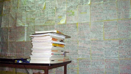 देखें- कैसा है UPSC टॉपर का स्टडी रूम, जहां तैयारी करके बने IAS