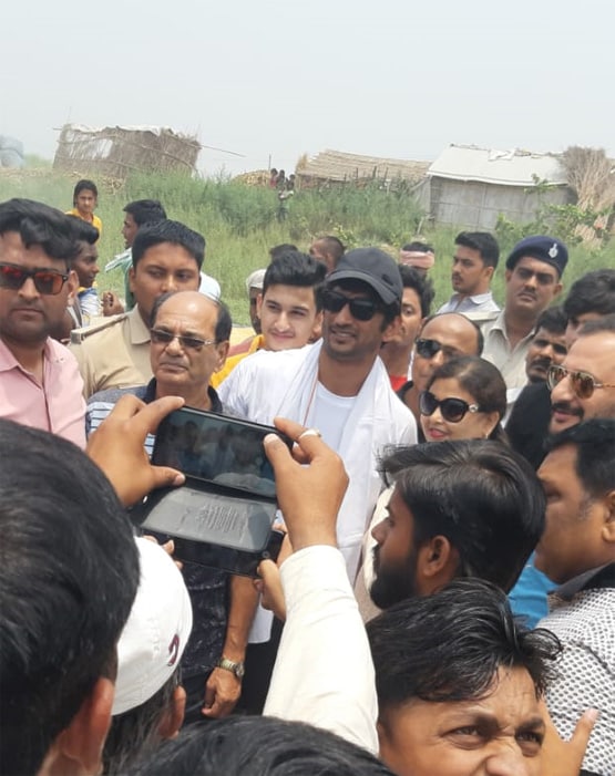 जब पटना गए थे सुशांत, तस्वीरों में कैद परिवार संग बिताए यादगार पल