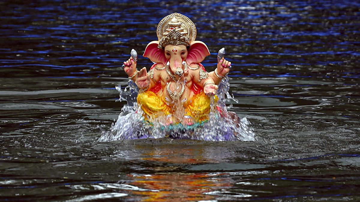 उत्तर दिशा में कुबेर का वास