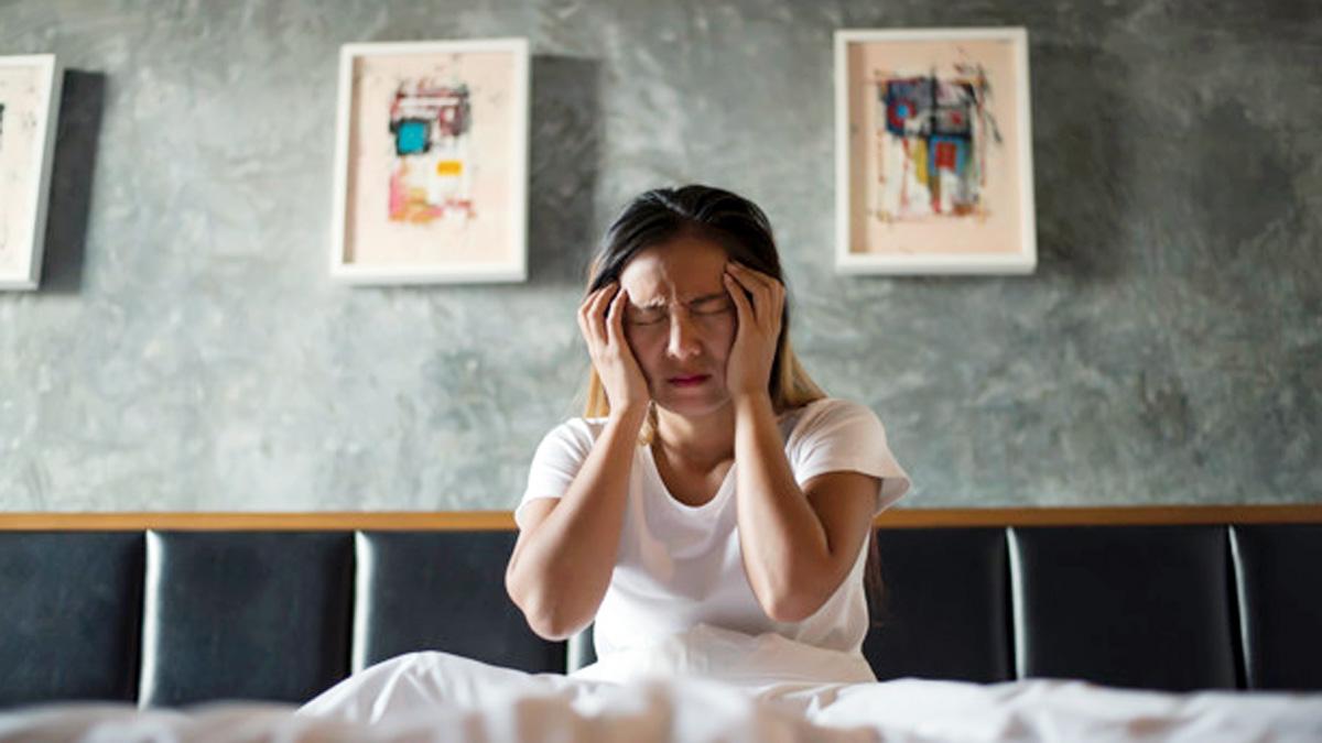 सिरहाने नहीं रखनी चाहिए कुछ खास चीजें