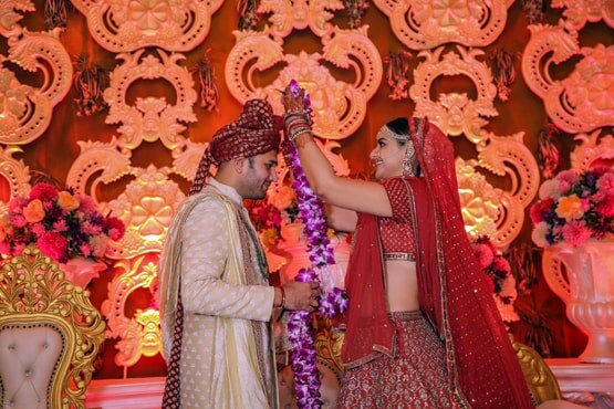 दीया और बाती हम फेम प्राची तेहलान ने लिए सात फेरे, सामने आईं Photos