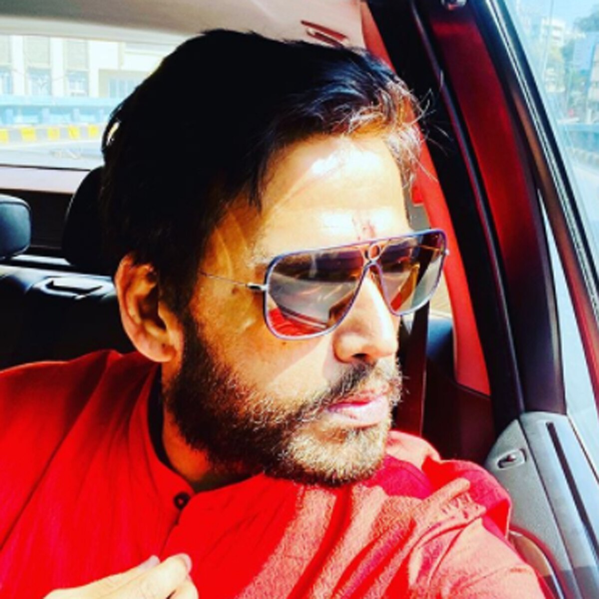  रवि किशन 