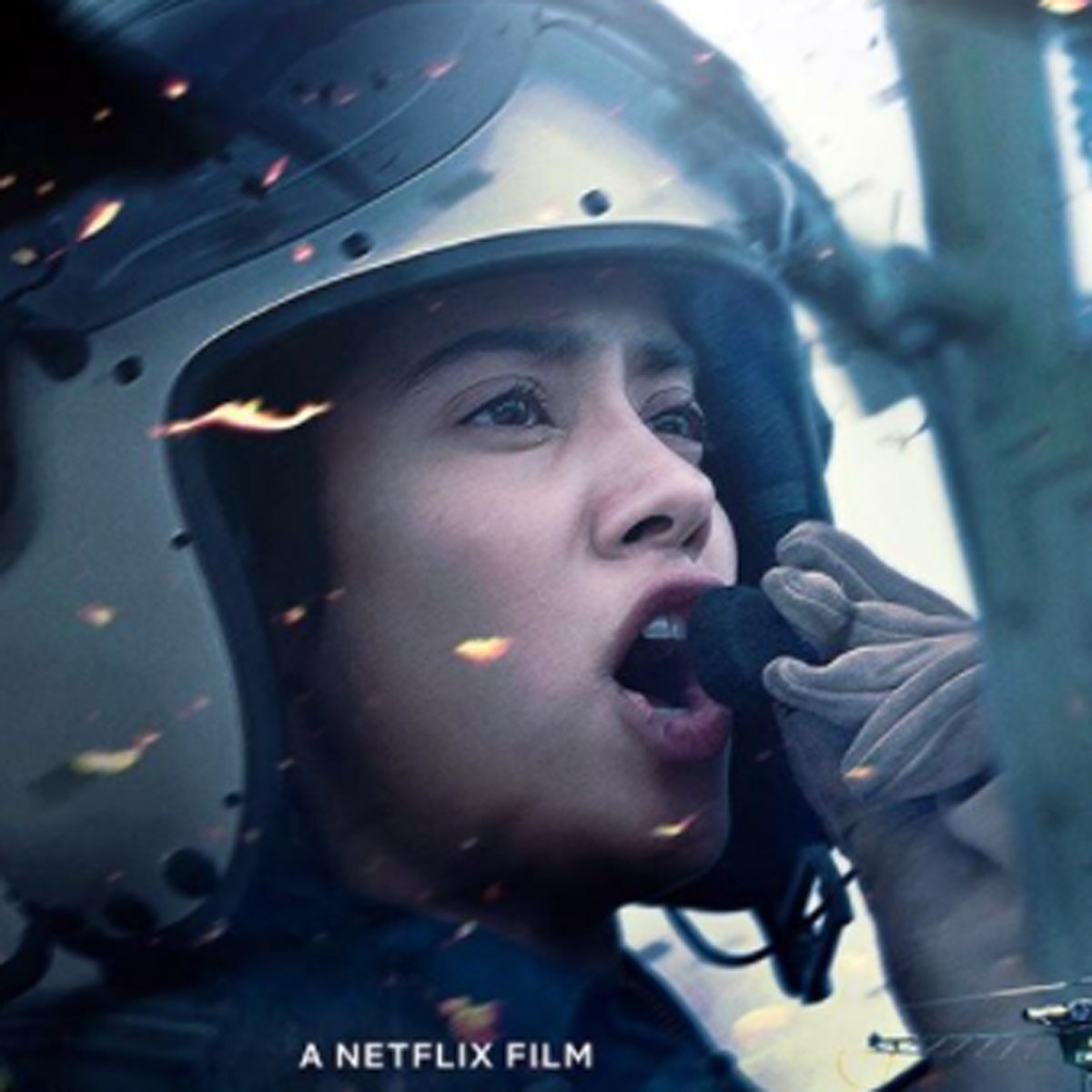 गुंजन सक्सेना: द करगिल गर्ल का पोस्टर