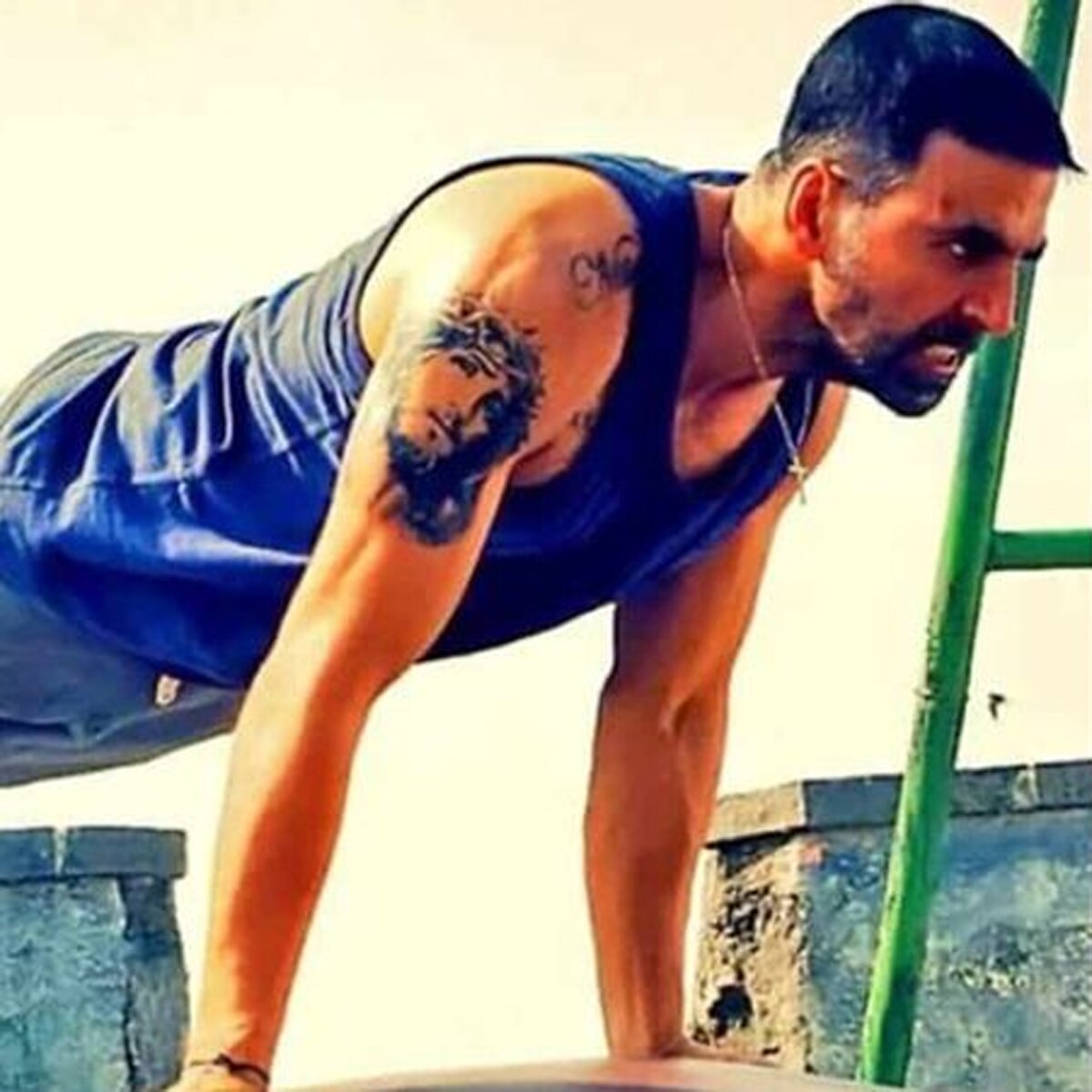 अक्षय कुमार 